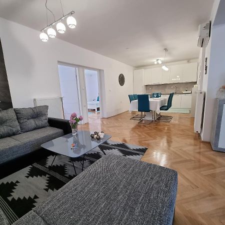 Apartman Nataly Varazdin Luaran gambar